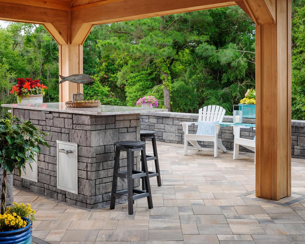 Williams Lawn & Outdoor Living  2